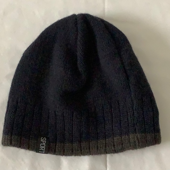 Winter HAT BEANIE TOQUE - Picture 2 of 4